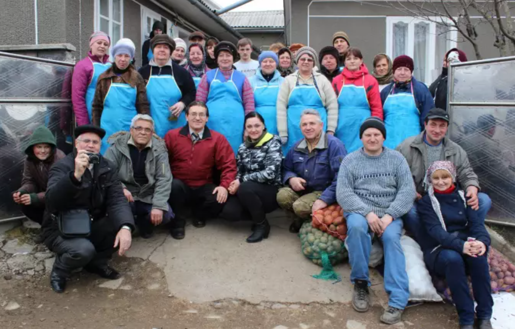 Заставнівська волонтерська сотня: команда, яка понад десять років підтримує українських захисників